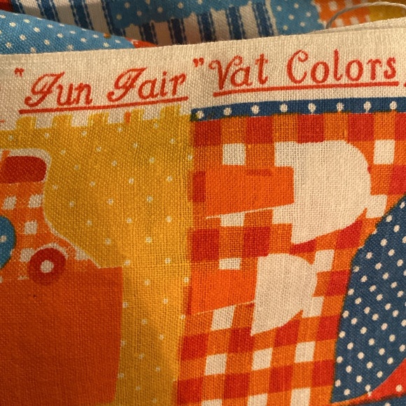 Vintage Fun Fair Waverly fabric EUC - Picture 4 of 5
